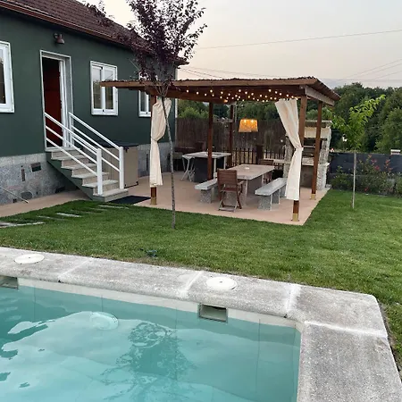A Casa Da Carminha, Ribeira Sacra Tatil Evi