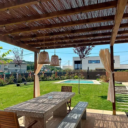 A Casa Da Carminha, Ribeira Sacra Tatil Evi